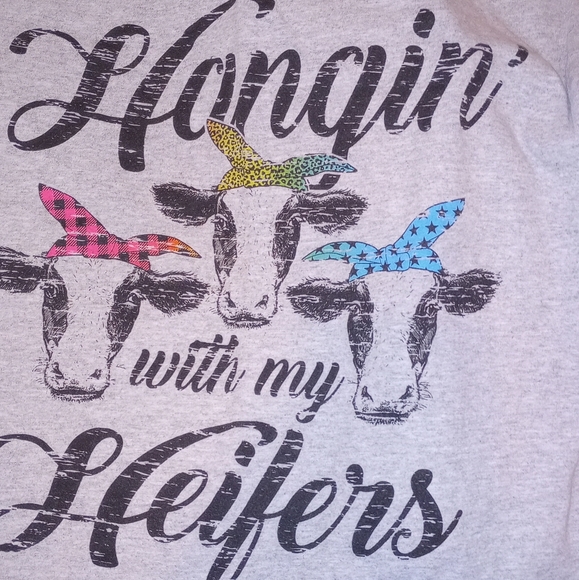 Gildan Tops - 🐮 🐄 Hangin' with my Heifers Women's Short Sleeve T-Shirt
